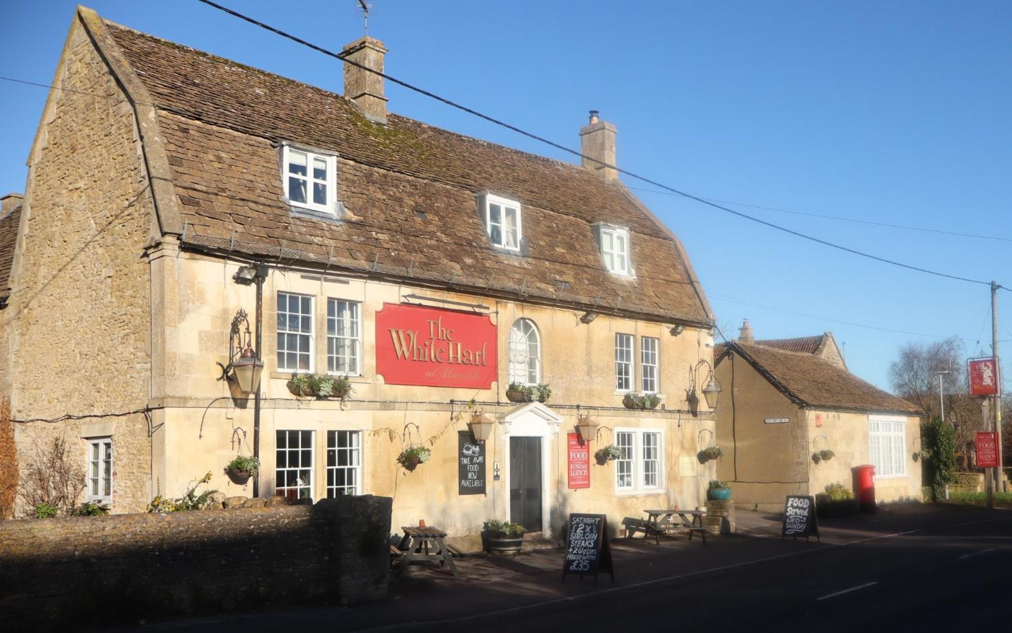 The White Hart Hotel Atworth Exterior photo